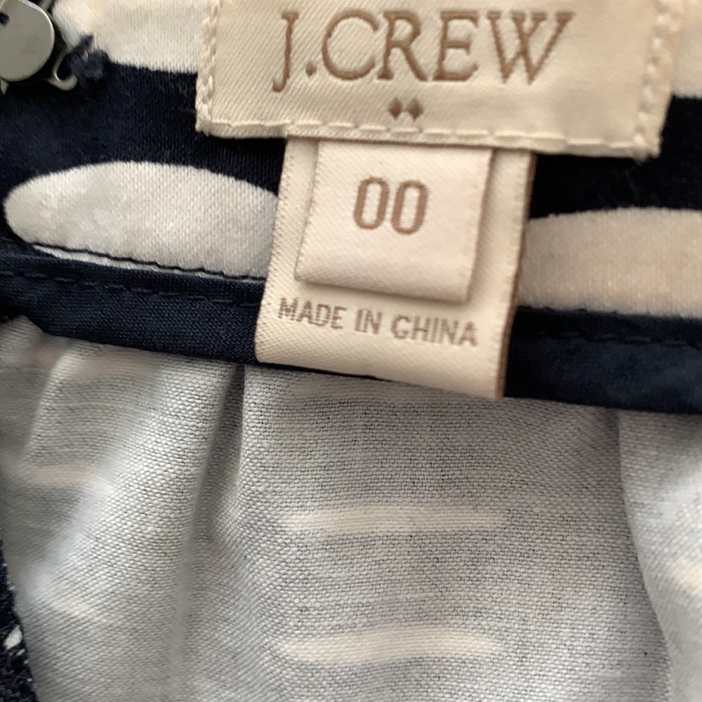 J. Crew skirt.  Size 00 - Picture 4 of 5